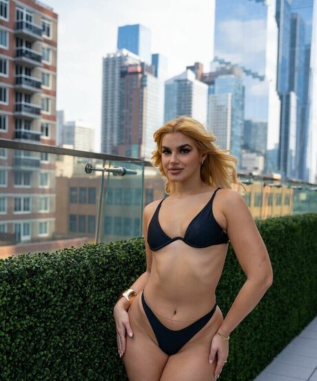 karendrodriguez model pornographic picture