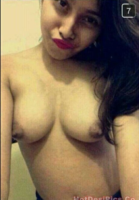 Nudrat Zahra Chowdhury xxx model image