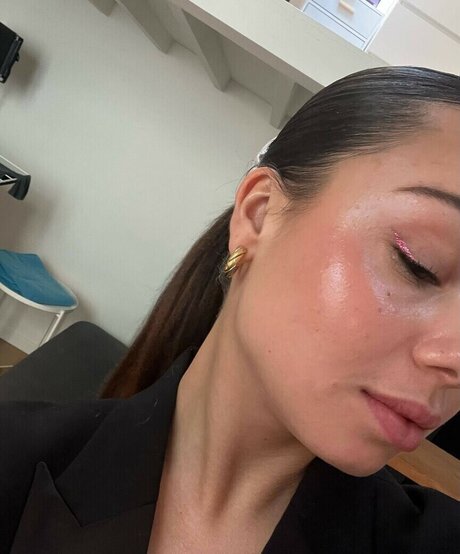 elise cm modèle parfait galerie