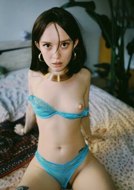 Polina Knyazeva estrella del arte imagen