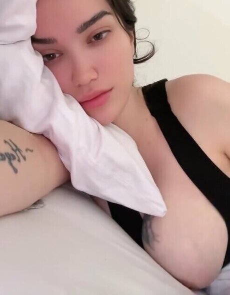 eda k 21 pornstar pretty photos