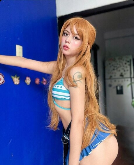 Vaniasse estrella desnuda galerías