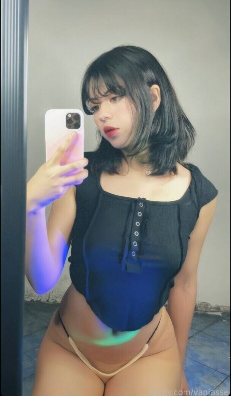 Vaniasse star du porno de haute qualité archive