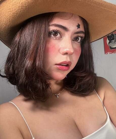 Vaniasse étoile sexy photo