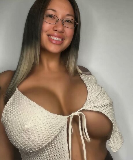 Samaela Ferrari jolie star du porno photo