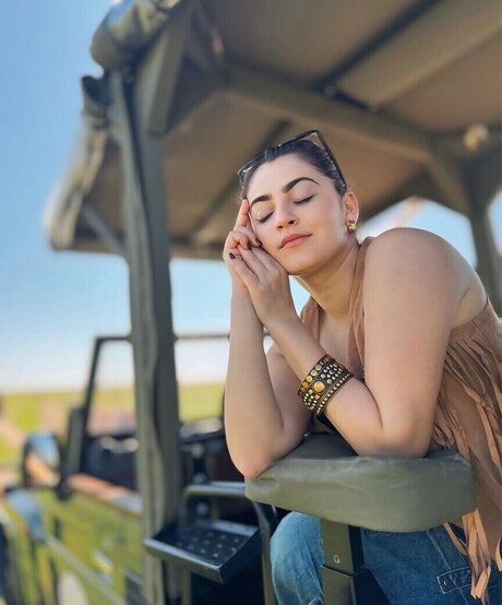 Shivaleeka Oberoi star du porno parfaite image