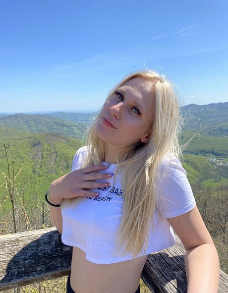 jassietailorfree hermosa modelo foto