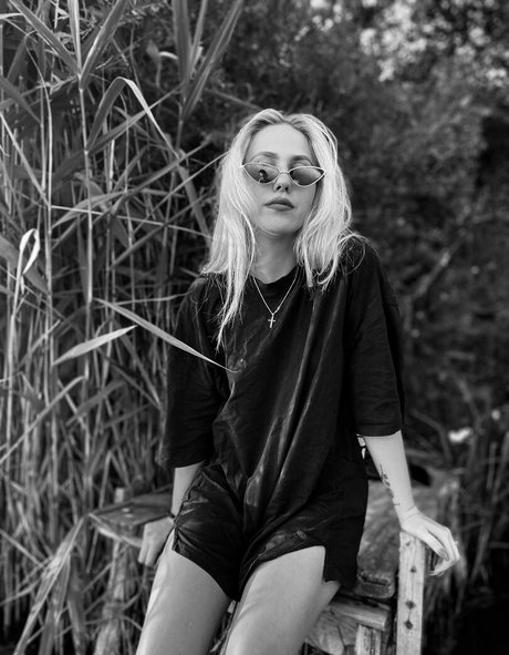 jassietailorfree actriz de alta calidad foto