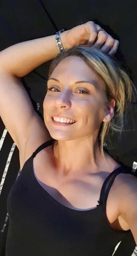 goddesssuzie26 modelo adulto archivo