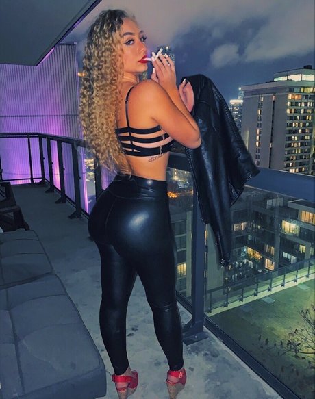 Ml Plnclver0 pornstar sexy gallery