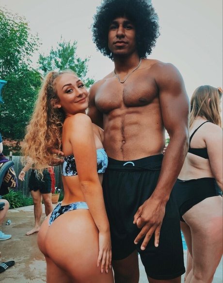 Ml Plnclver0 naked model pics