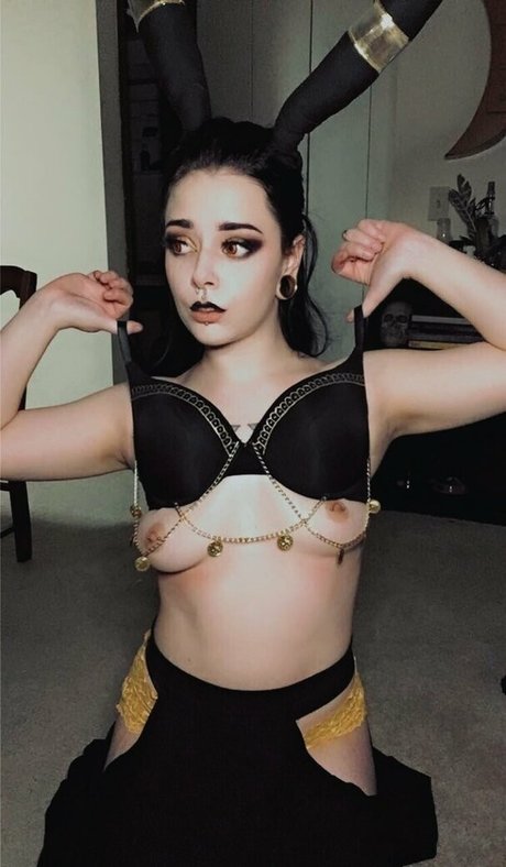 babymoth1 arte estelar archivo