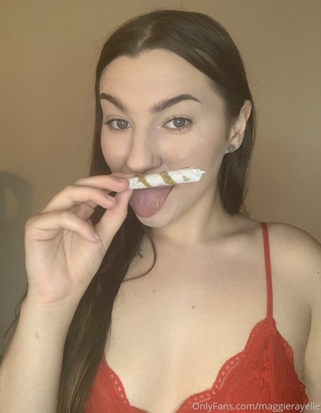 maggierayelle estrella porno adulto imagen