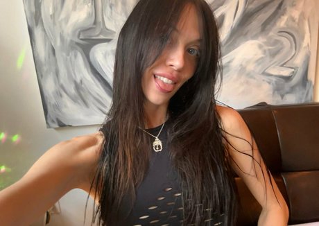 dineydoeslife star érotique des photos