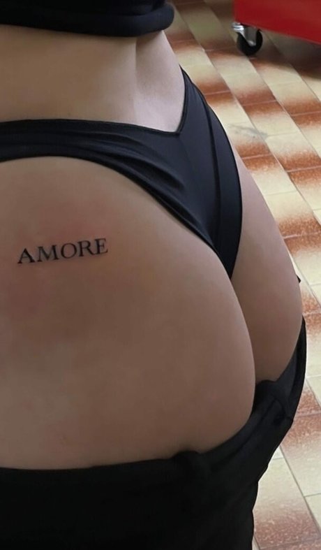 gtnlmts actrice pornographique image