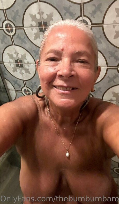 thebumbumbaroness bonita actriz recopilación