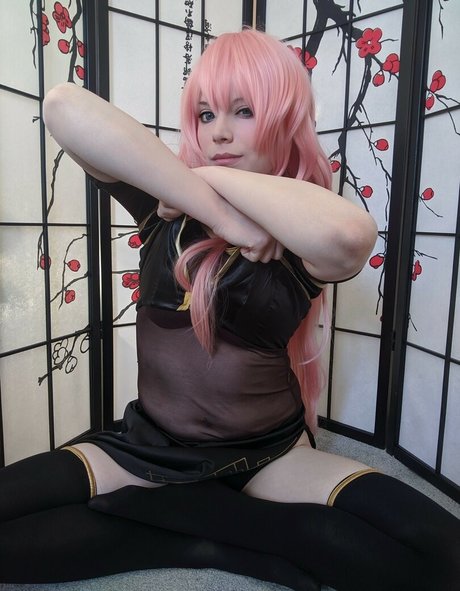 Dera Megurine modelo bonita recopilación