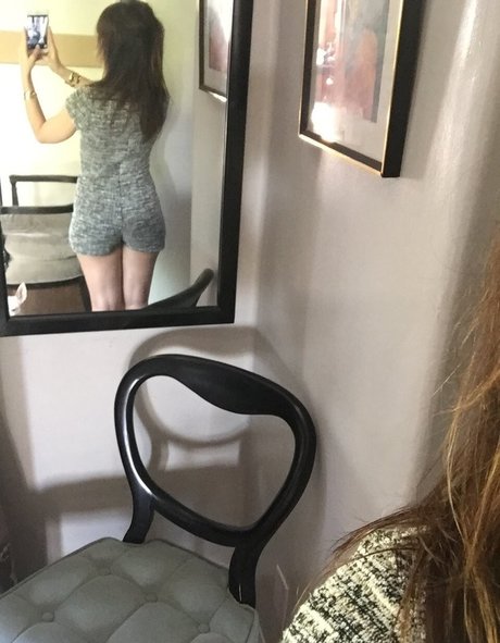 Natasha Leggero star du porno chaude photos