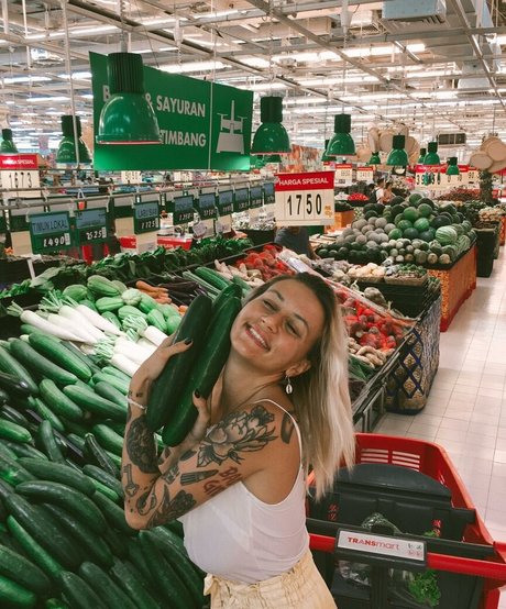 Daria Perel star exclusive images