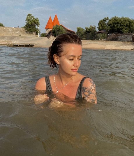 Daria Perel étoile de l'art images