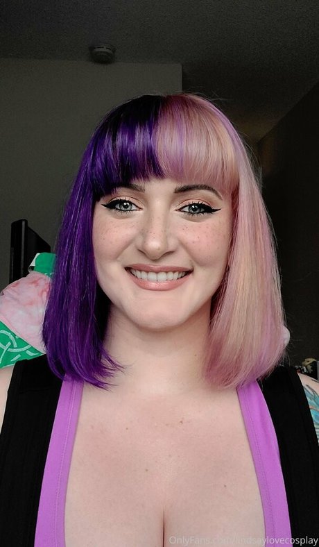 lindsaylovecosplay étoile chaude photo