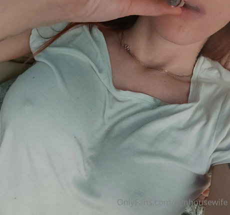 nynhousewife modelo agradable archivo