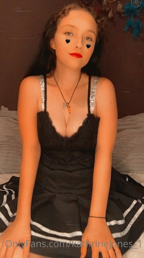 kathrinejones 1 actriz de arte fotos