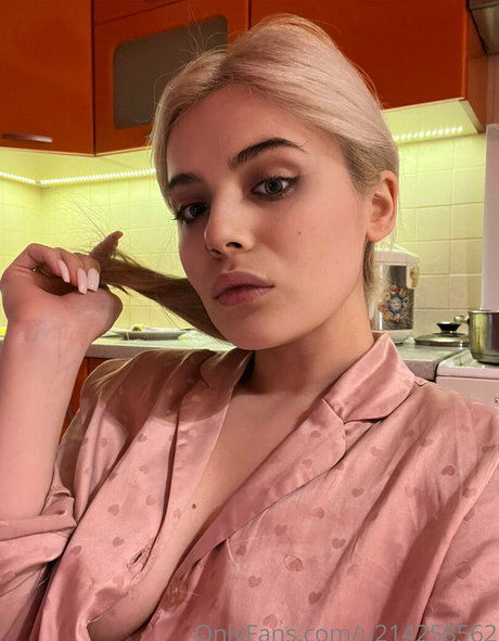 thedakotaa modèle pornographique photos