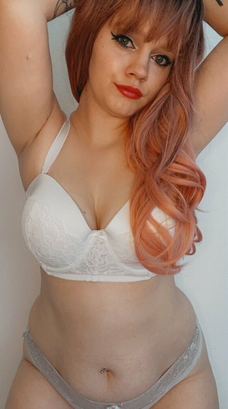 arrynnnfree actrice sexy img