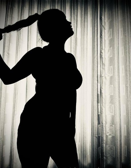 arrynnnfree modèle sympa image