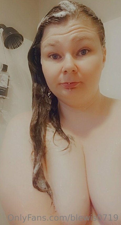 blewis0719 modèle galeries