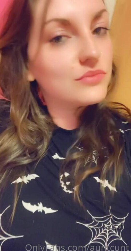 auntcunt estrella fotos