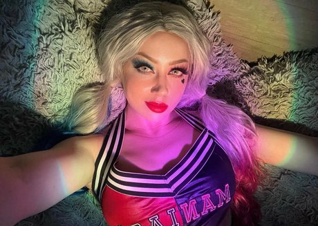 Poisynivy star du porno xxx img