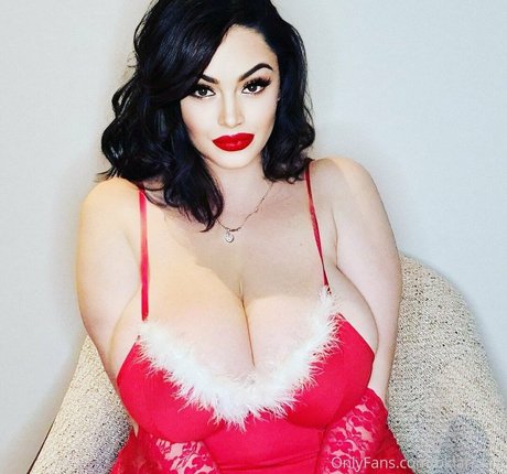 bklara111 star du porno en haute qualité photos