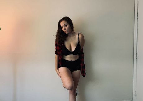 ASMRKitten top model picture