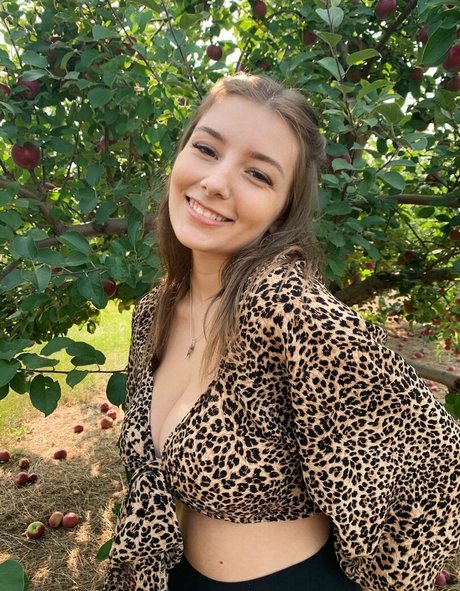 Sarao Sulli modelo sexual foto