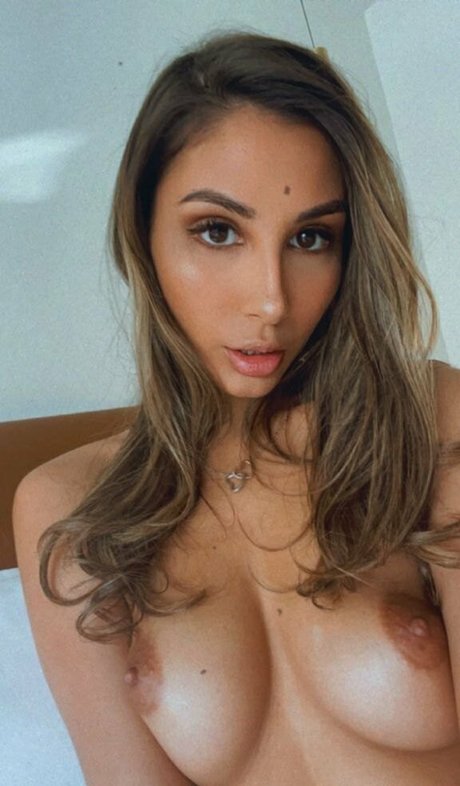 Gianna diorxxx étoile nue archive
