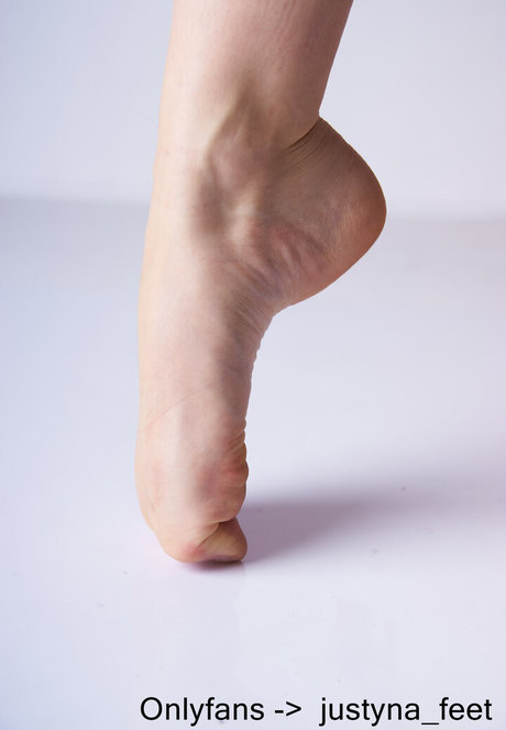 Justyna feet xxx étoile collection