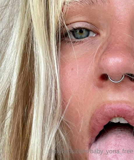 eexoticbabe joli modèle archive