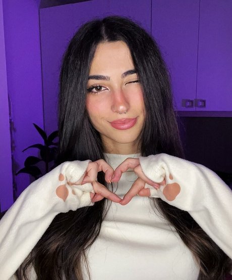 Lucrelisa estrella porno caliente fotos