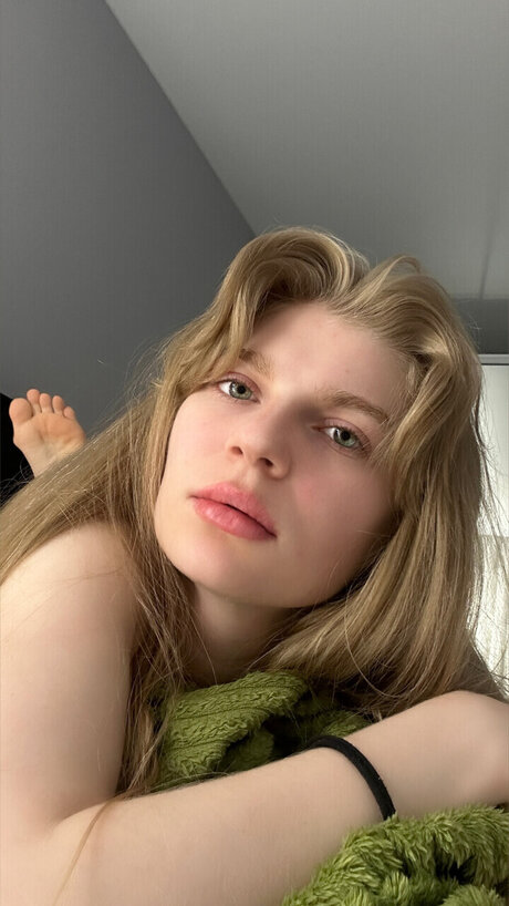 Milana_ perfect model picture