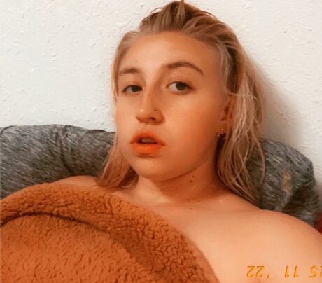 Loa C pornographic star gallery