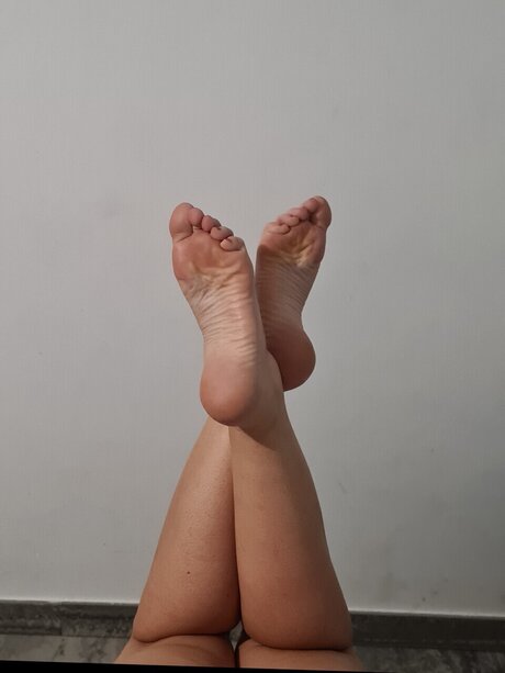 Eme Jota naked actress photo