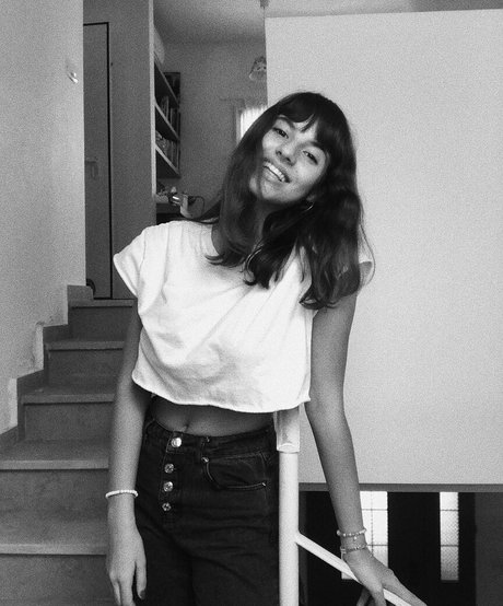 Yuval Hofesh actrice chaude image