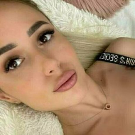 chloehoneyyy actriz de arte imágenes