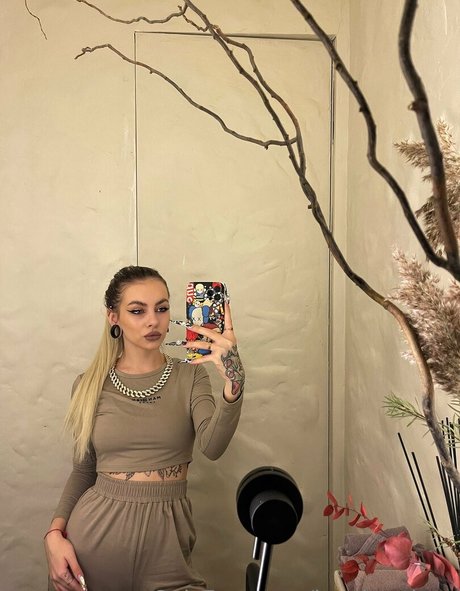 kendraa lane étoile chaude galerie