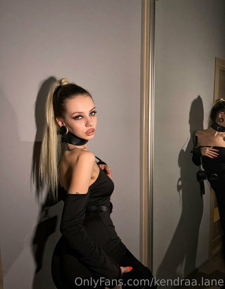 kendraa lane étoile photo