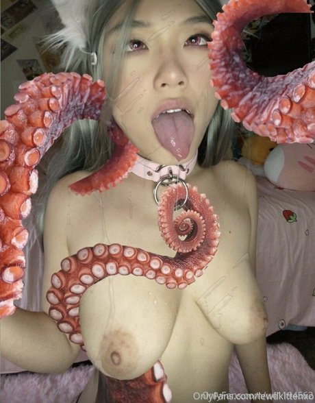 Lewdkittenxo belle étoile image