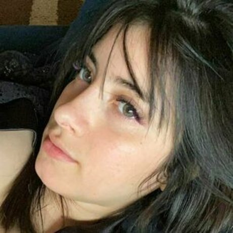 Meliaare star érotique photos