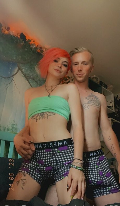 OnlyFans avec chatte poilue mature porno parfait images